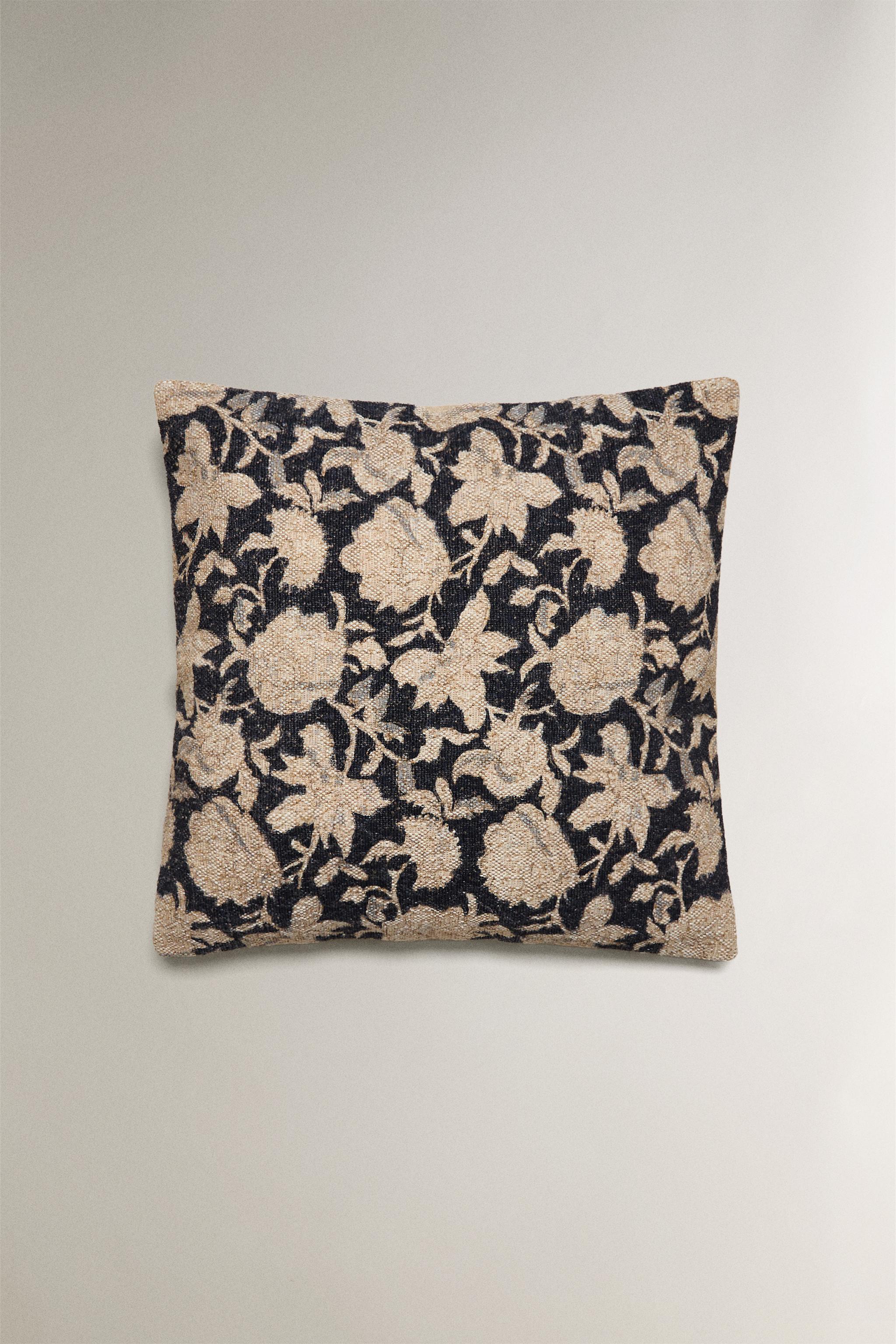 FLORAL PRINT CUSHION COVER